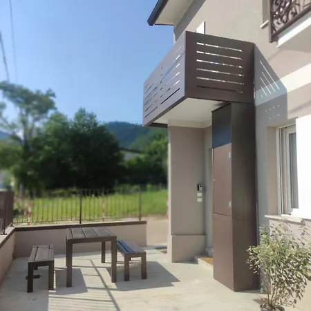 Little House Apartment